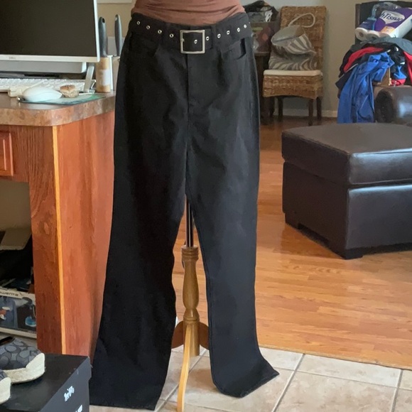 WE WORE WHAT Black Cut Out Straight Twill Denim Size 28, NWT - Picture 3 of 16